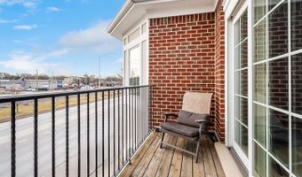 1454 E Northwest Hwy, Arlington Heights, IL 60004