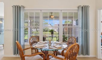4 Lake Linden Pl, Bluffton, SC 29910