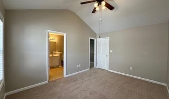 1575 Town Home Dr, Apex, NC 27502