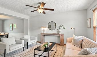 1438 Newell Ct, Columbus, OH 43228