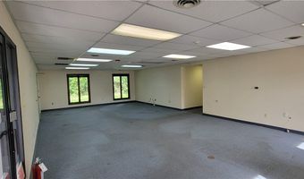 10254 Timber Ridge Dr, Ashland, VA 23005