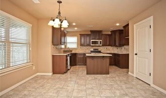 1906 Cypress St, Bentonville, AR 72713