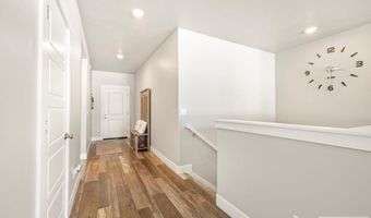 408 N Curlew Dr, Ammon, ID 83401
