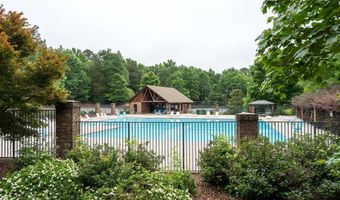217 Falling Shoals Dr, Athens, GA 30605