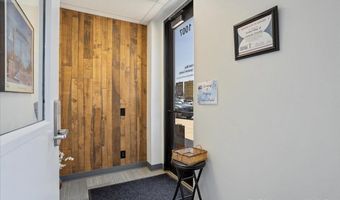 1007 E LINCOLNWAY, Cheyenne, WY 82001