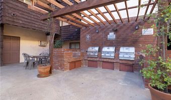 5414 Newcastle Ave 8, Encino, CA 91316