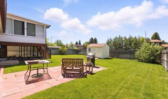 5119 KING ARTHUR Way, Cheyenne, WY 82009