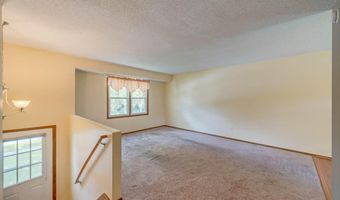1008 Mesa Verde Pl, Ames, IA 50014