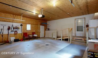 1724 Middle Point Dr, Alger, MI 48610