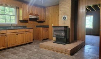 1114 Reedy Creek Rd, Bradley, SC 29819