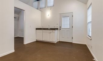 2102 E 17th St, Tulsa, OK 74104