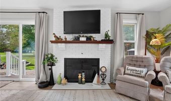 6784 Grandview Dr, Andover, OH 44003