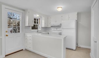 70 Spruce St 70, Acton, MA 01720