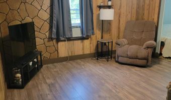 60 Summit St, Baileyville, ME 04694