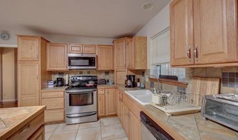 105 Canyon Dr, Alpine, TX 79830