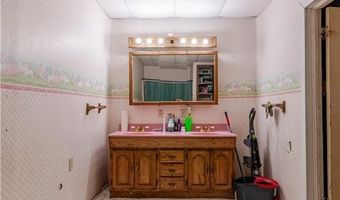 1125 Atchison St, Atchison, KS 66002