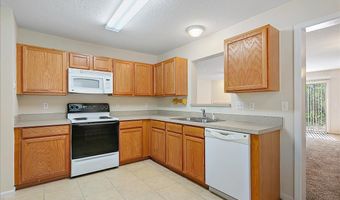 452 DUTTON ISLAND Rd W, Atlantic Beach, FL 32233