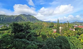 46-283 Kahuhipa St C602, Kaneohe, HI 96744