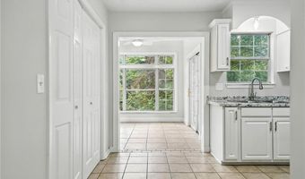 16 Oak Grove Ct, Adairsville, GA 30103