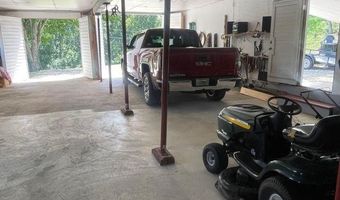 268 Doss Hill Rd, Barboursville, WV 25504