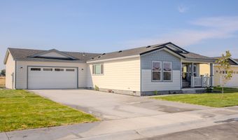 313 CLARENCE St, Boardman, OR 97818