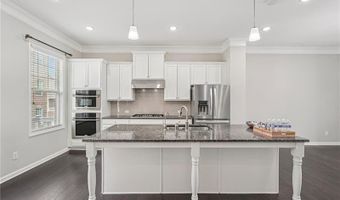741 Topsail Ln, Alpharetta, GA 30005