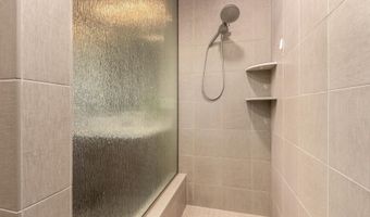 250 W QUEEN CREEK Rd 130, Chandler, AZ 85248