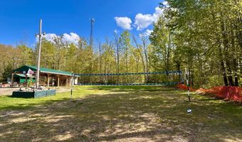 451 HWY 8, Armstrong Creek, WI 54103