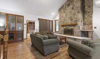 74 Muncy Ln, Ashland, KY 41102