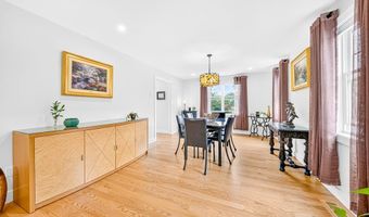 2 Sequoia St, Billerica, MA 01821