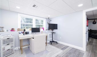 1 Grant Dr, Coventry, RI 02816