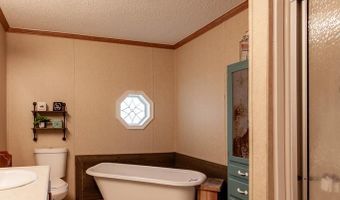 317 Palmer Rd, Bainbridge, GA 39819