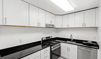 4421 ROMLON St 204, Beltsville, MD 20705