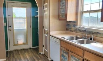 801 HACIENDA Ln 15, Bloomfield, NM 87413