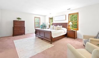 13 Storybrook Ln, Amherst, NH 03031