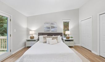5610 SHADE TREE Ln, Alexandria, VA 22310