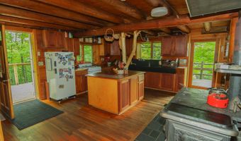 58 River Rd, Abbot, ME 04406
