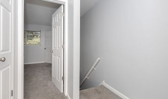 3419 Hospital Rd 6, Pascagoula, MS 39581