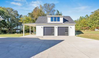 3006 Old Furnace Rd, Boiling Springs, SC 29316