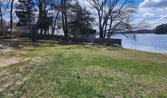 26 Holly Dr, Griswold, CT 06351