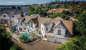 915 Highland Dr, Solana Beach, CA 92075