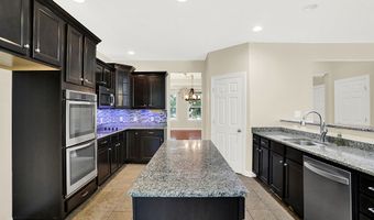 679 Erin Dr, Avon, IN 46123