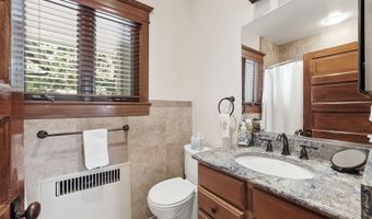 2817 24TH St N, Arlington, VA 22207