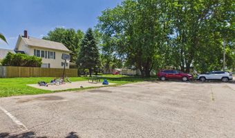 18 S 5Th St, Albia, IA 52531
