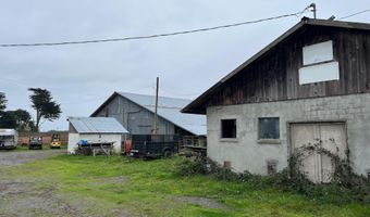 1127 Moxon Ln, Arcata, CA 95521