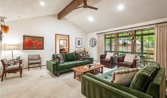 1402 NW K St, Bentonville, AR 72712