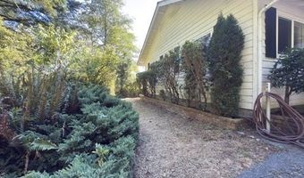17264 MOUNTAIN Dr, Brookings, OR 97415