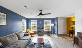 7239 Clemie Ct, Boiling Springs, SC 29316