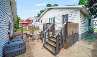 714 2nd Ave, Ackley, IA 50601
