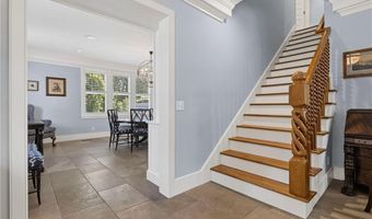 14 Bay View Rd, Charlestown, RI 02813